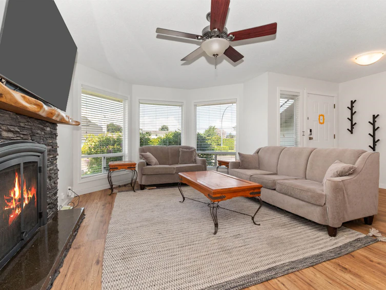 45210 Bluejay Avenue, Chilliwack, BC, V2R 2V2 - 5