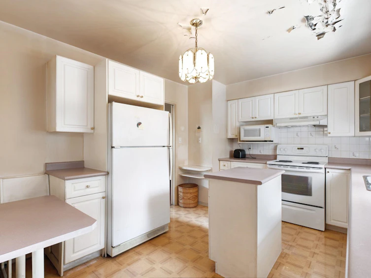 900 Porter Street, Coquitlam, BC, V3J 5C2 - 22