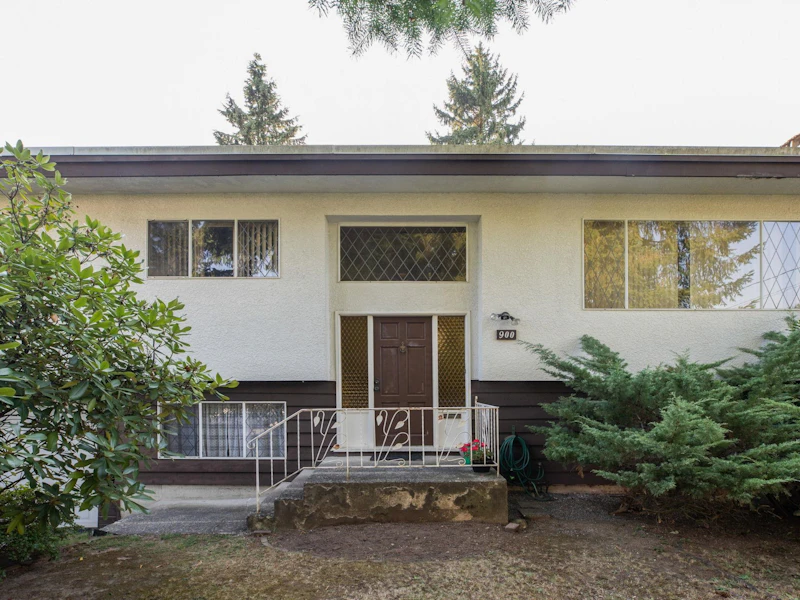 900 Porter Street, Coquitlam BC V3J 5C2