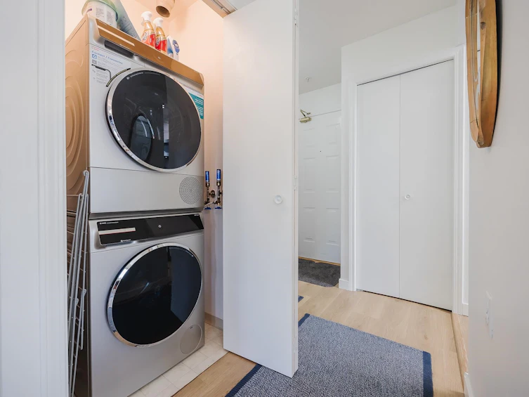 302-55 Blackberry Drive, New Westminster, BC, V3L 5S7 - 24