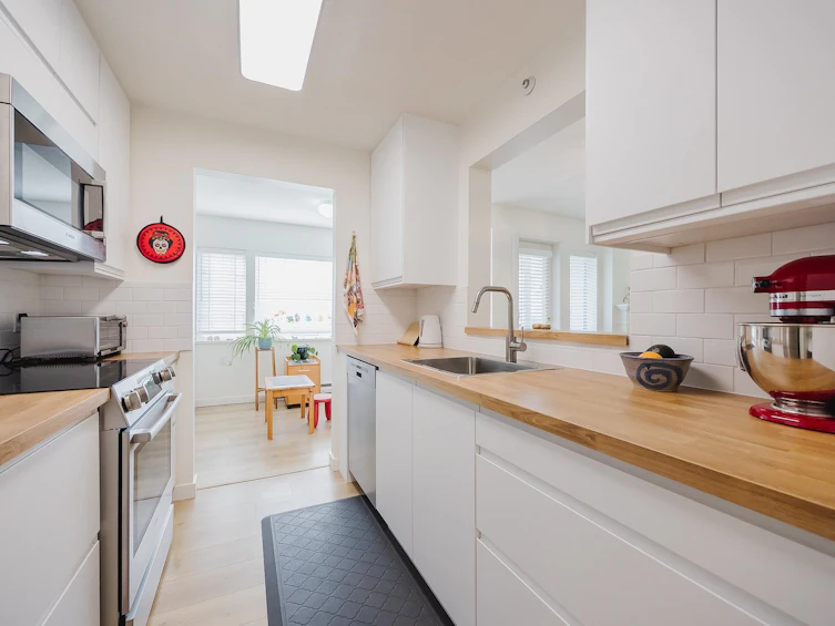 302-55 Blackberry Drive, New Westminster, BC, V3L 5S7 - 7