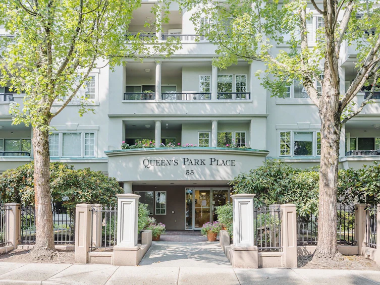 302-55 Blackberry Drive, New Westminster, BC, V3L 5S7 - 4