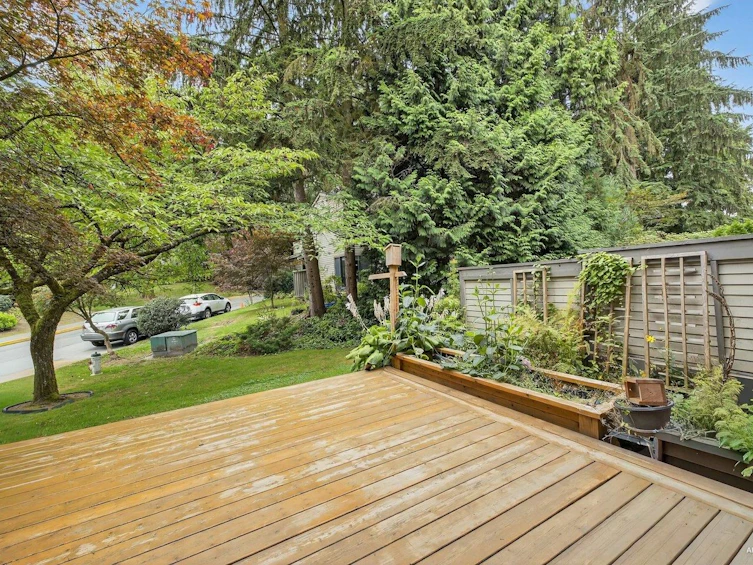 5805 Mayview Circle, Burnaby, BC, V5E 4B7 - 5