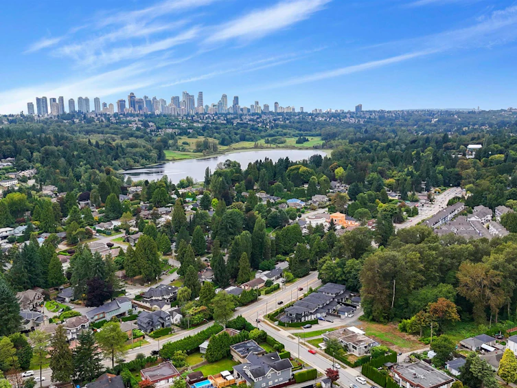 5805 Mayview Circle, Burnaby, BC, V5E 4B7 - 35