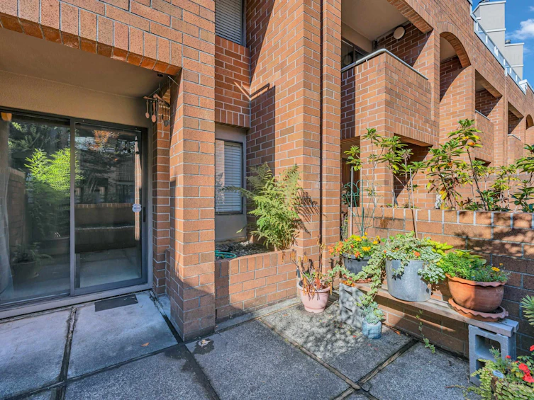 10-744 W 7th Avenue, Vancouver, BC, V5Z 1B8 - 17