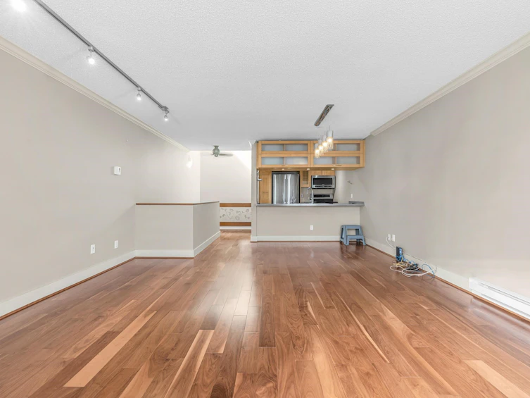 10-744 W 7th Avenue, Vancouver, BC, V5Z 1B8 - 4