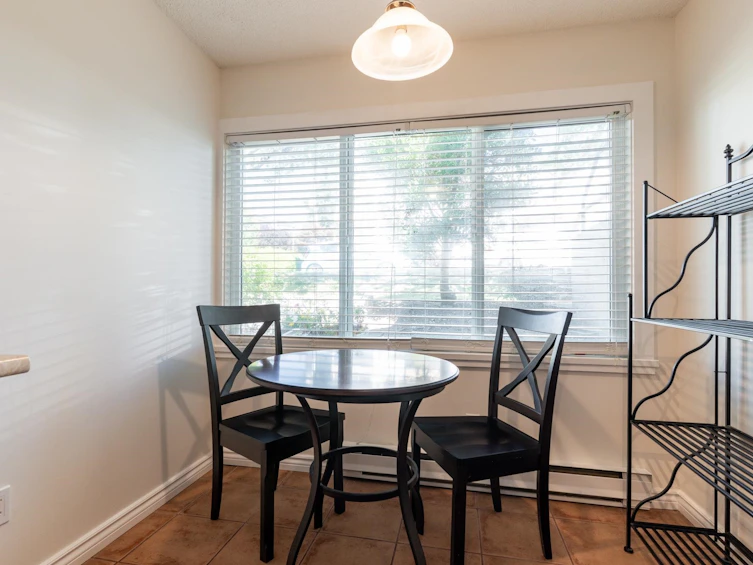 205-1280 Fir Street, Surrey, BC, V4B 4B1 - 6