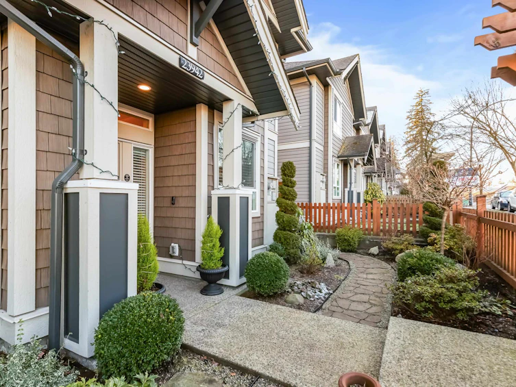 23942 Kanaka Way, Maple Ridge, BC, V2W 0H7 - 4