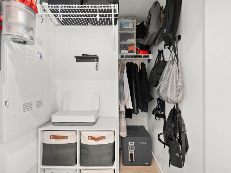 304-108 E 8th Street, North Vancouver, BC, V7L 0H1 - 30