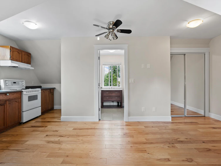 12318 Sullivan Street, Surrey, BC, V4A 3B8 - 30