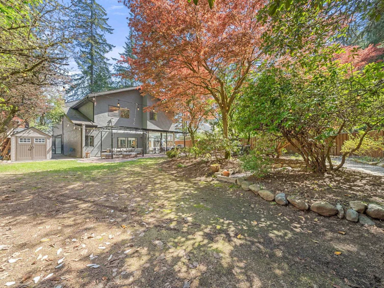 4869 Capilano Road, North Vancouver, BC, V7R 4K4 - 30