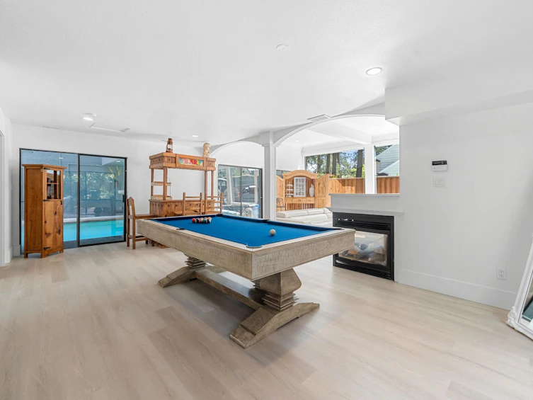 4869 Capilano Road, North Vancouver, BC, V7R 4K4 - 15
