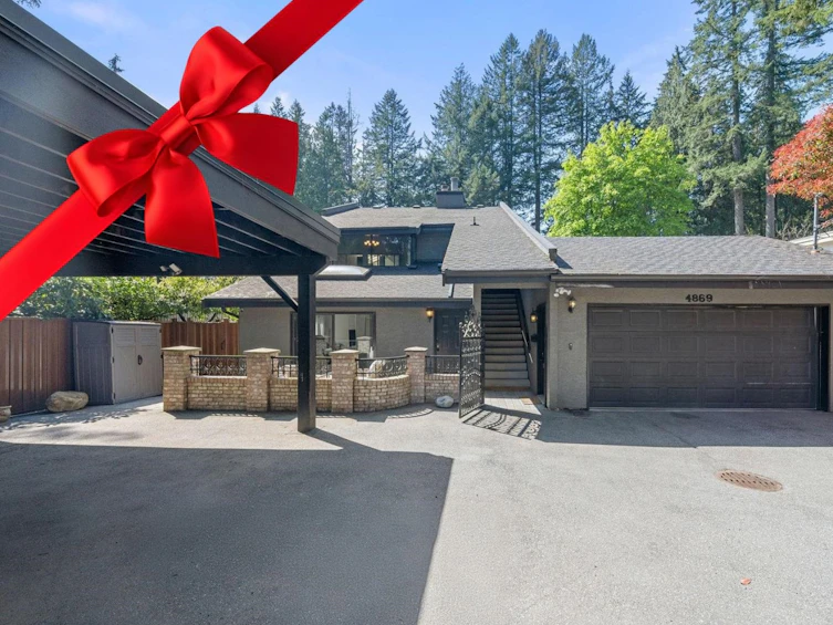 4869 Capilano Road, North Vancouver, BC, V7R 4K4