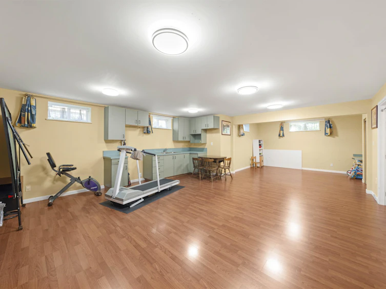 5713 Eglinton Street, Burnaby, BC, V5G 2B5 - 31