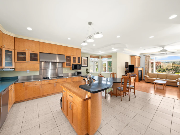 5713 Eglinton Street, Burnaby, BC, V5G 2B5 - 10
