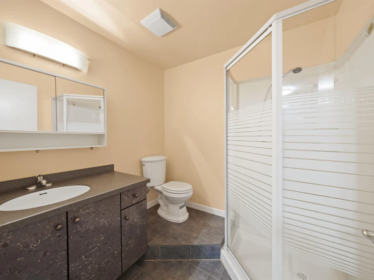 5713 Eglinton Street, Burnaby, BC, V5G 2B5 - 33