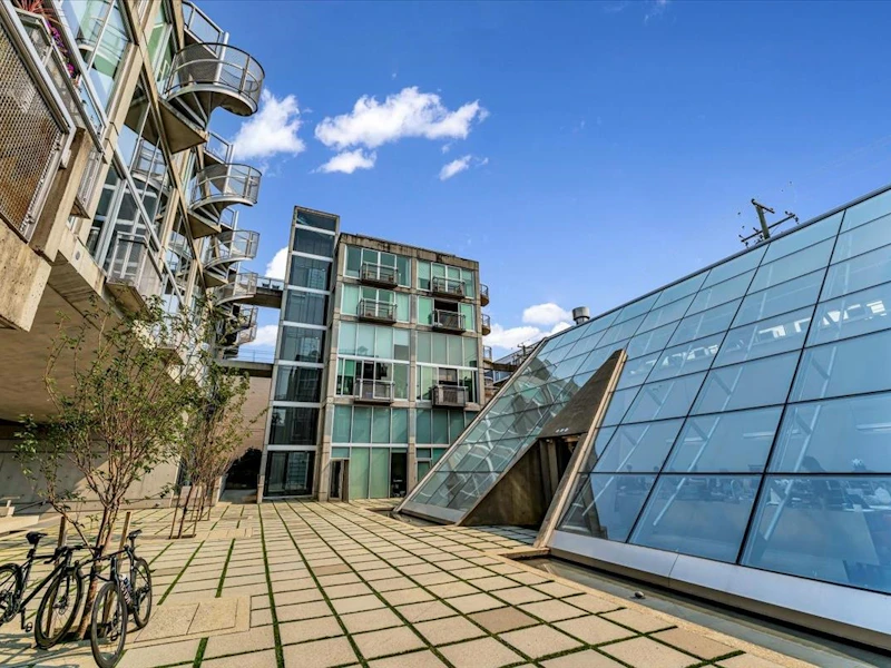 516 - 1540 W 2nd Avenue, Vancouver BC V6J 1H2
