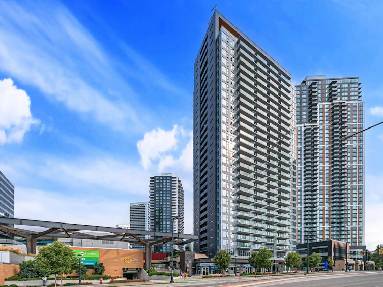 1501-13655 Fraser Highway, Surrey, BC, V3T 2V6 - 2