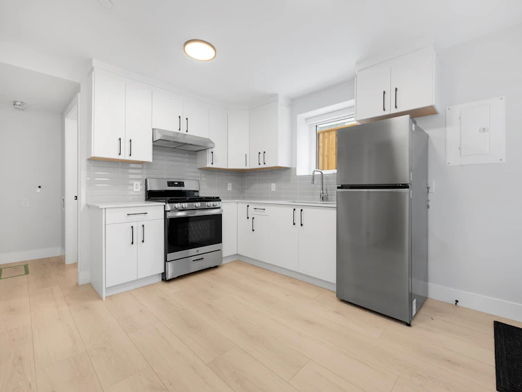 1-2741 Mcgill Street, Vancouver, BC, V5K 1G7 - 26