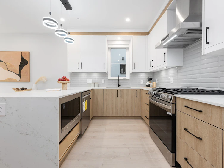 1-2741 Mcgill Street, Vancouver, BC, V5K 1G7 - 8
