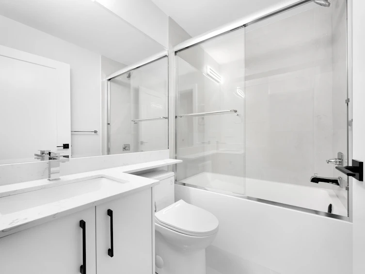 1-2741 Mcgill Street, Vancouver, BC, V5K 1G7 - 31
