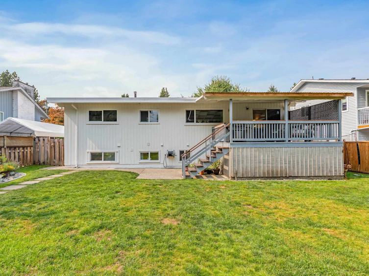 12430 208 Street, Maple Ridge, BC, V2X 4X2 - 36