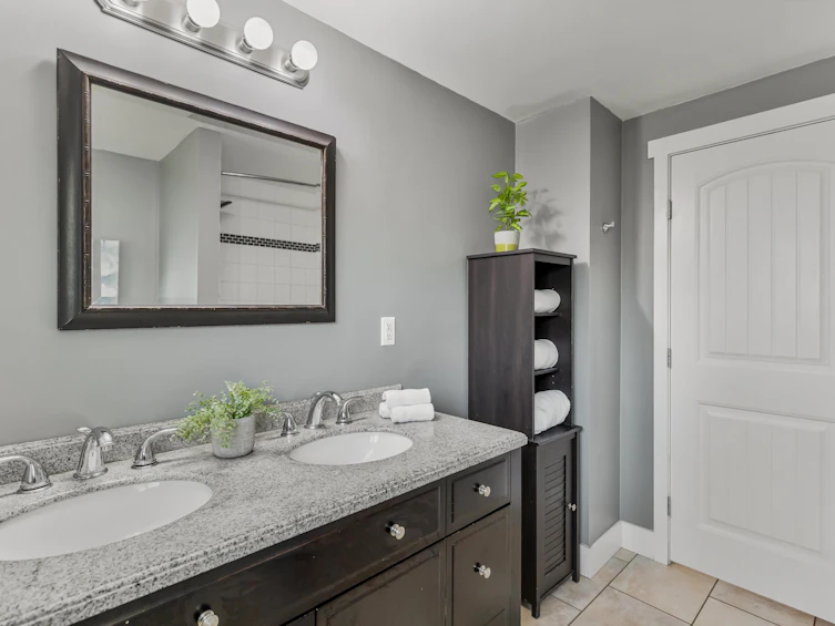12430 208 Street, Maple Ridge, BC, V2X 4X2 - 22