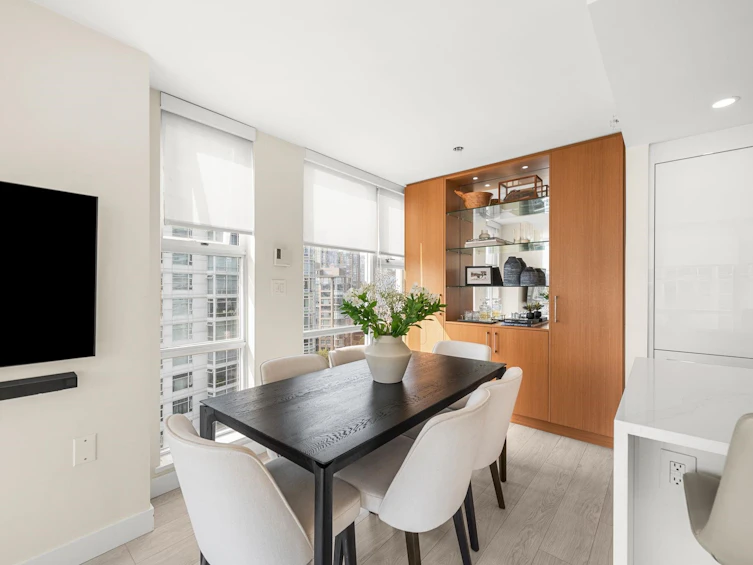 1501-193 Aquarius Mews, Vancouver, BC, V6Z 2Z2 - 9