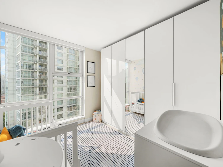 1501-193 Aquarius Mews, Vancouver, BC, V6Z 2Z2 - 18