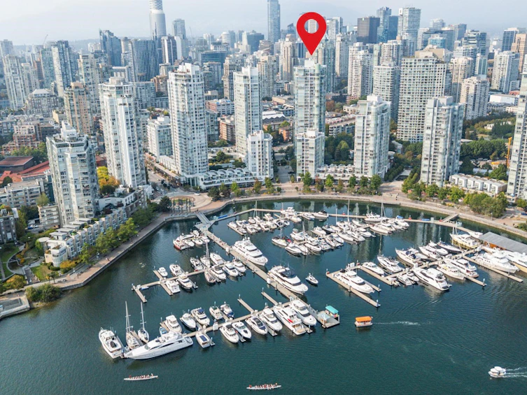 1501-193 Aquarius Mews, Vancouver, BC, V6Z 2Z2 - 35