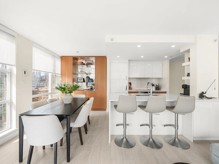 1501-193 Aquarius Mews, Vancouver, BC, V6Z 2Z2 - 8