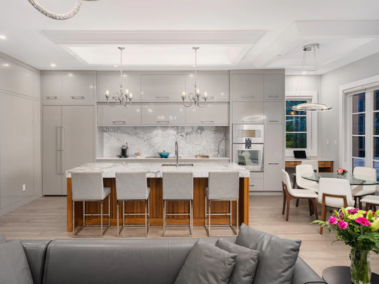 2820 W 32nd Avenue, Vancouver, BC, V6L 2B6 - 11
