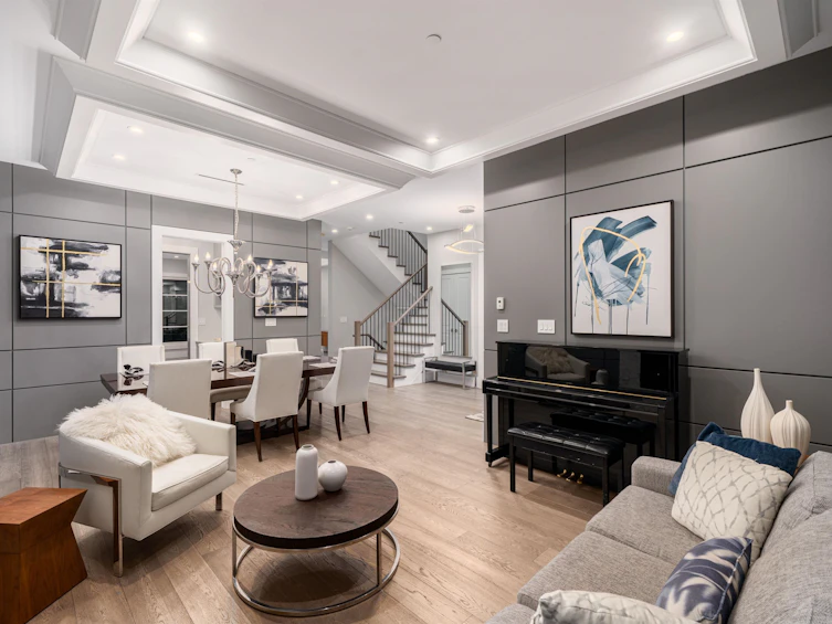 2820 W 32nd Avenue, Vancouver, BC, V6L 2B6 - 4
