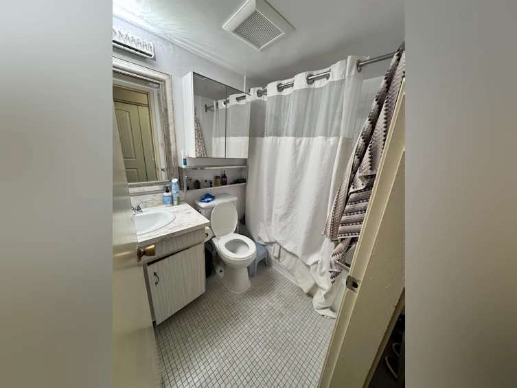 2003-1850 Comox Street, Vancouver, BC, V6G 1R3 - 9