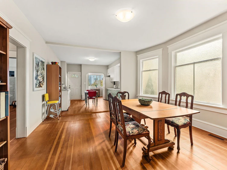 1036 E 10th Avenue, Vancouver, BC, V5T 2B5 - 25
