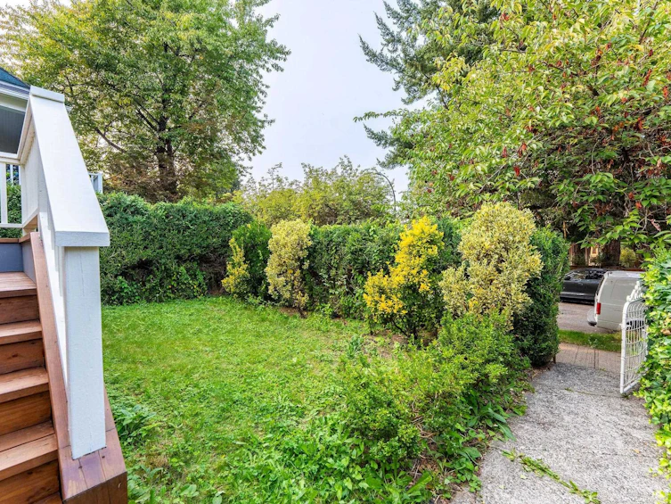 1036 E 10th Avenue, Vancouver, BC, V5T 2B5 - 4