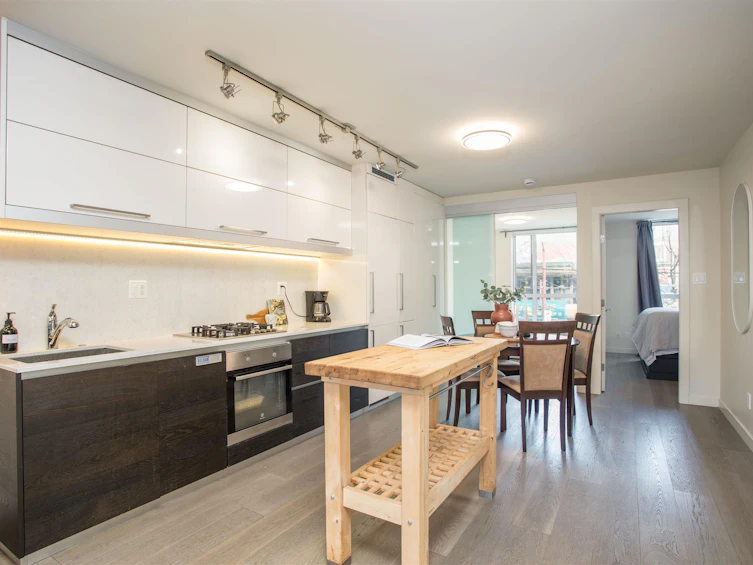 208-189 Keefer Street, Vancouver, BC, V6A 0C8 - 3