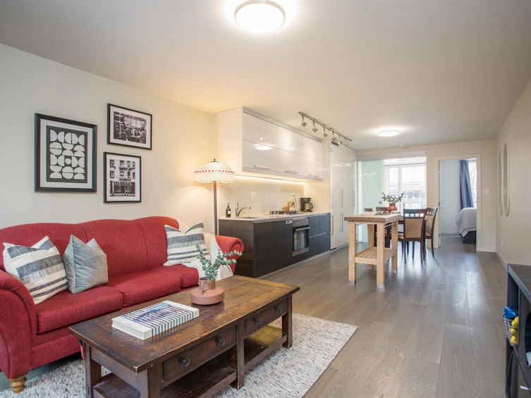 208-189 Keefer Street, Vancouver, BC, V6A 0C8