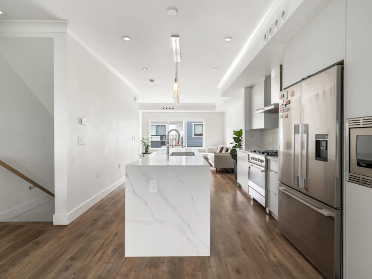 8-9680 Williams Road, Richmond, BC, V7A 0B3 - 2