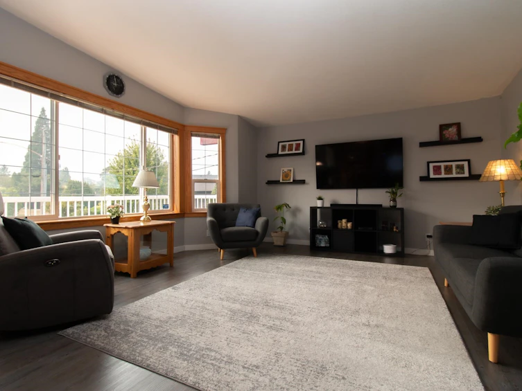 40258 Kalodon Road, Squamish, BC, V8B 0G2 - 11