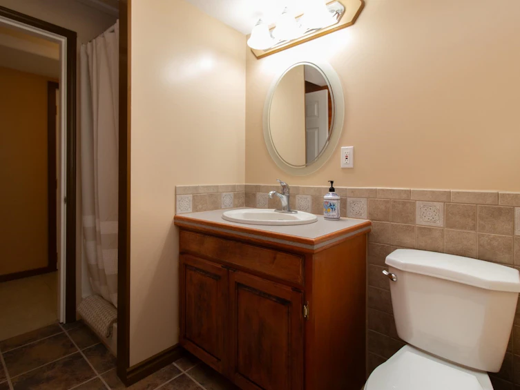 40258 Kalodon Road, Squamish, BC, V8B 0G2 - 7