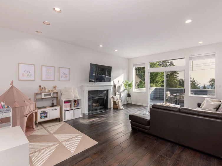 456 Montroyal Boulevard, North Vancouver, BC, V7N 3E1 - 10