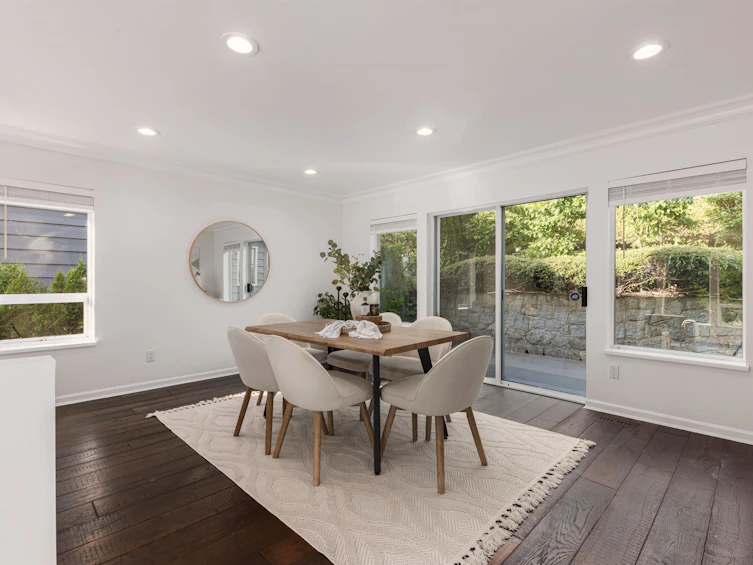 456 Montroyal Boulevard, North Vancouver, BC, V7N 3E1 - 3