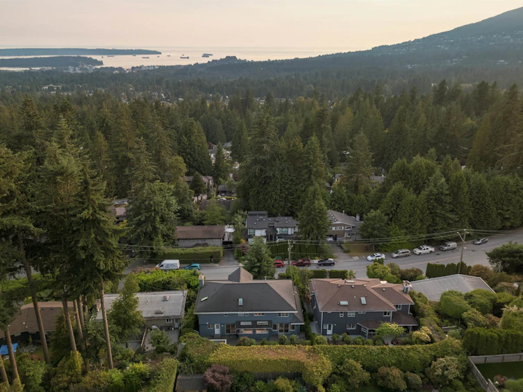 456 Montroyal Boulevard, North Vancouver, BC, V7N 3E1 - 26