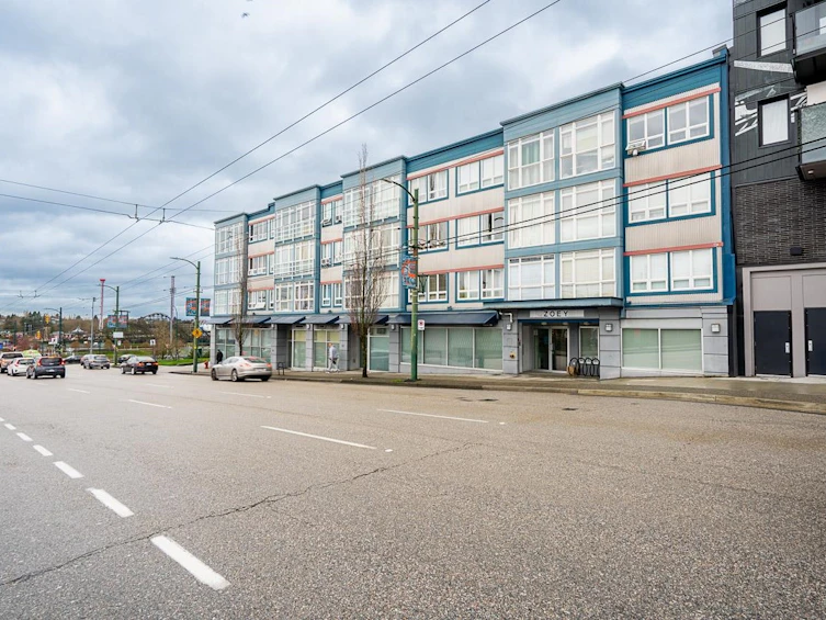 303-3423 E Hastings Street, Vancouver, BC, V5K 2A5 - 3