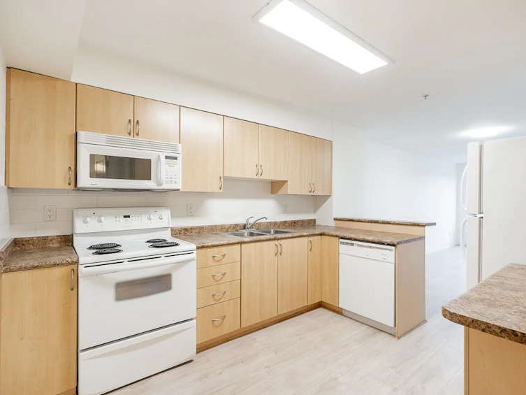 303-3423 E Hastings Street, Vancouver, BC, V5K 2A5 - 6