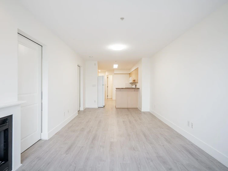 303-3423 E Hastings Street, Vancouver, BC, V5K 2A5 - 14