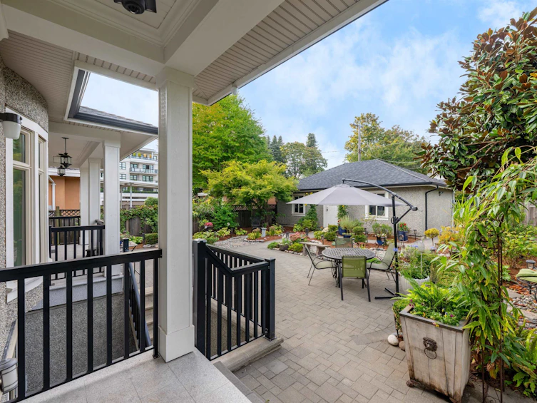 2055 W 46th Avenue, Vancouver, BC, V6M 2K8 - 34