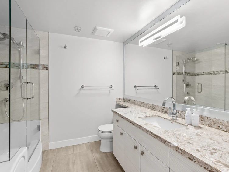 2006-198 Aquarius Mews, Vancouver, BC, V6Z 2Y4 - 19