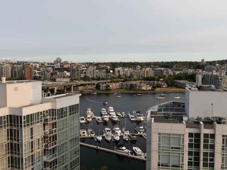2006-198 Aquarius Mews, Vancouver, BC, V6Z 2Y4 - 31